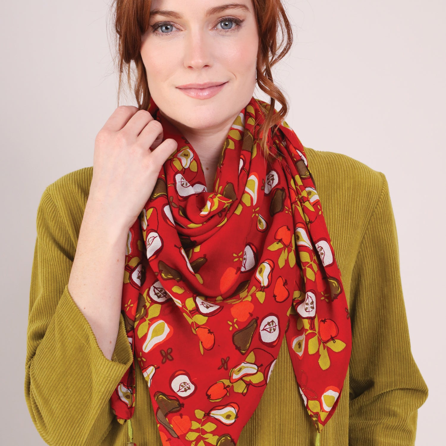 AF0321 Viscose Printed Square Scarf