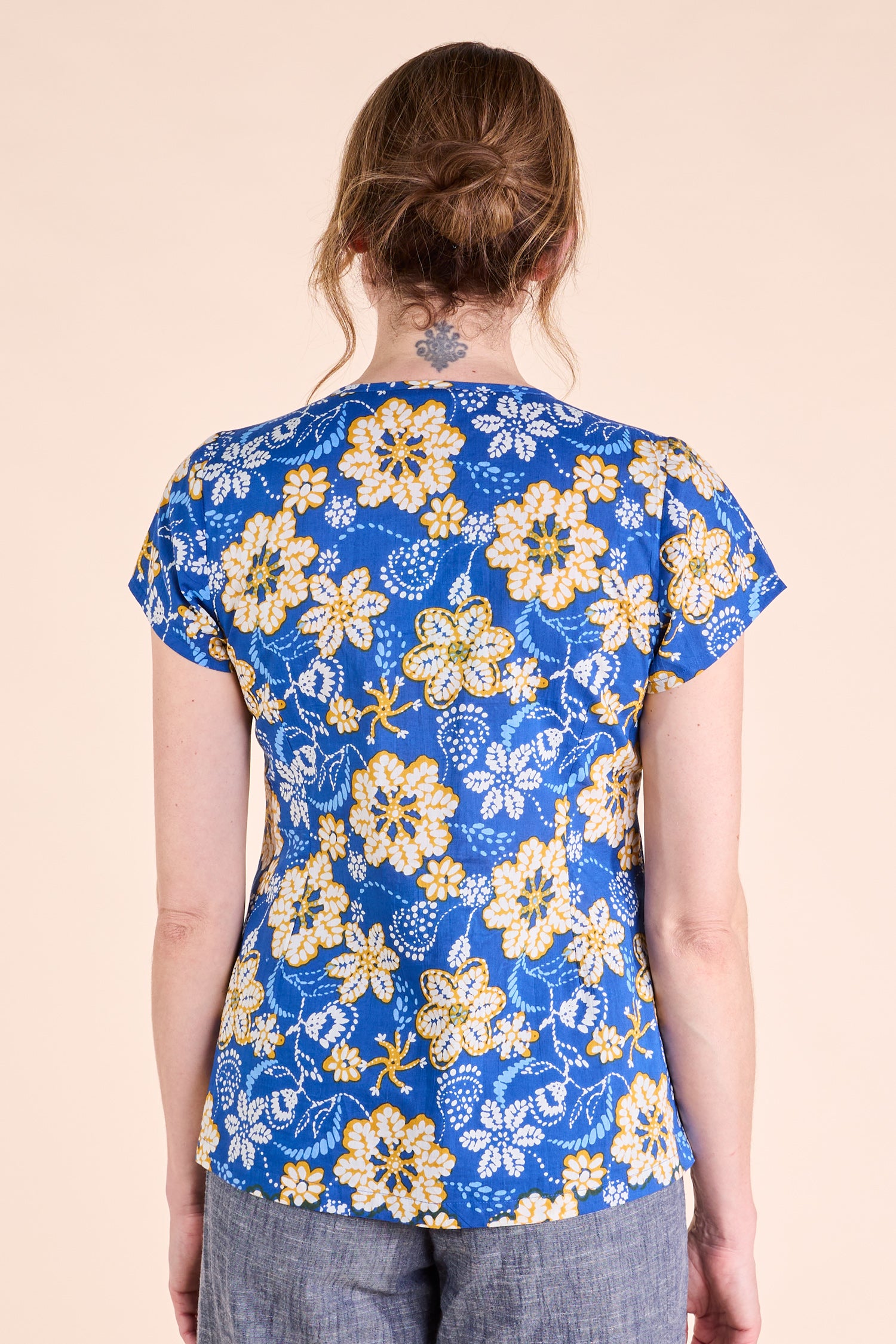 SS25 Pintuck Top - China
