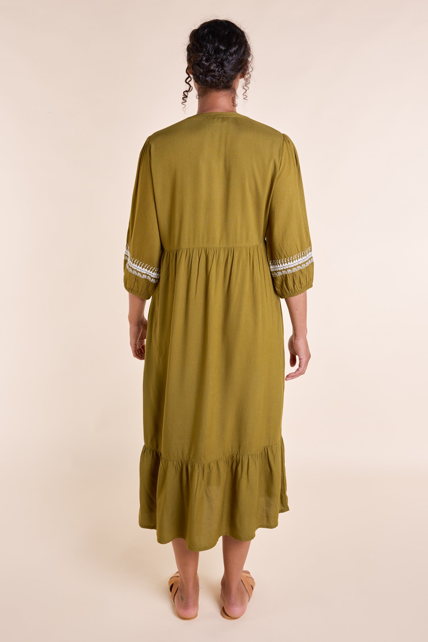 SS25 Embroidered Viscose Dress - Ivy