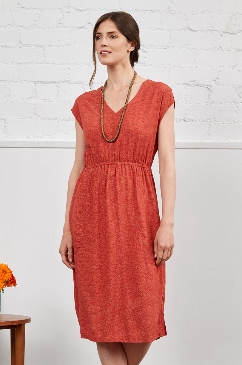 FN2114  Easy Dress