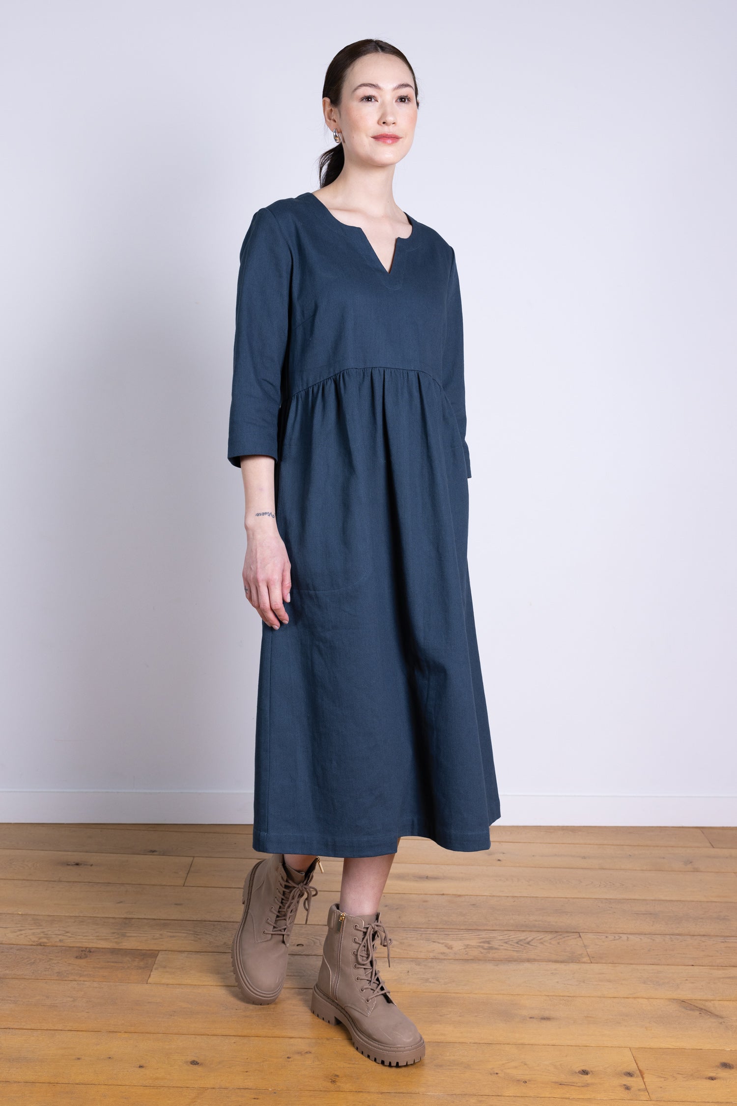 AW25 V Neck Midi Dress - Space