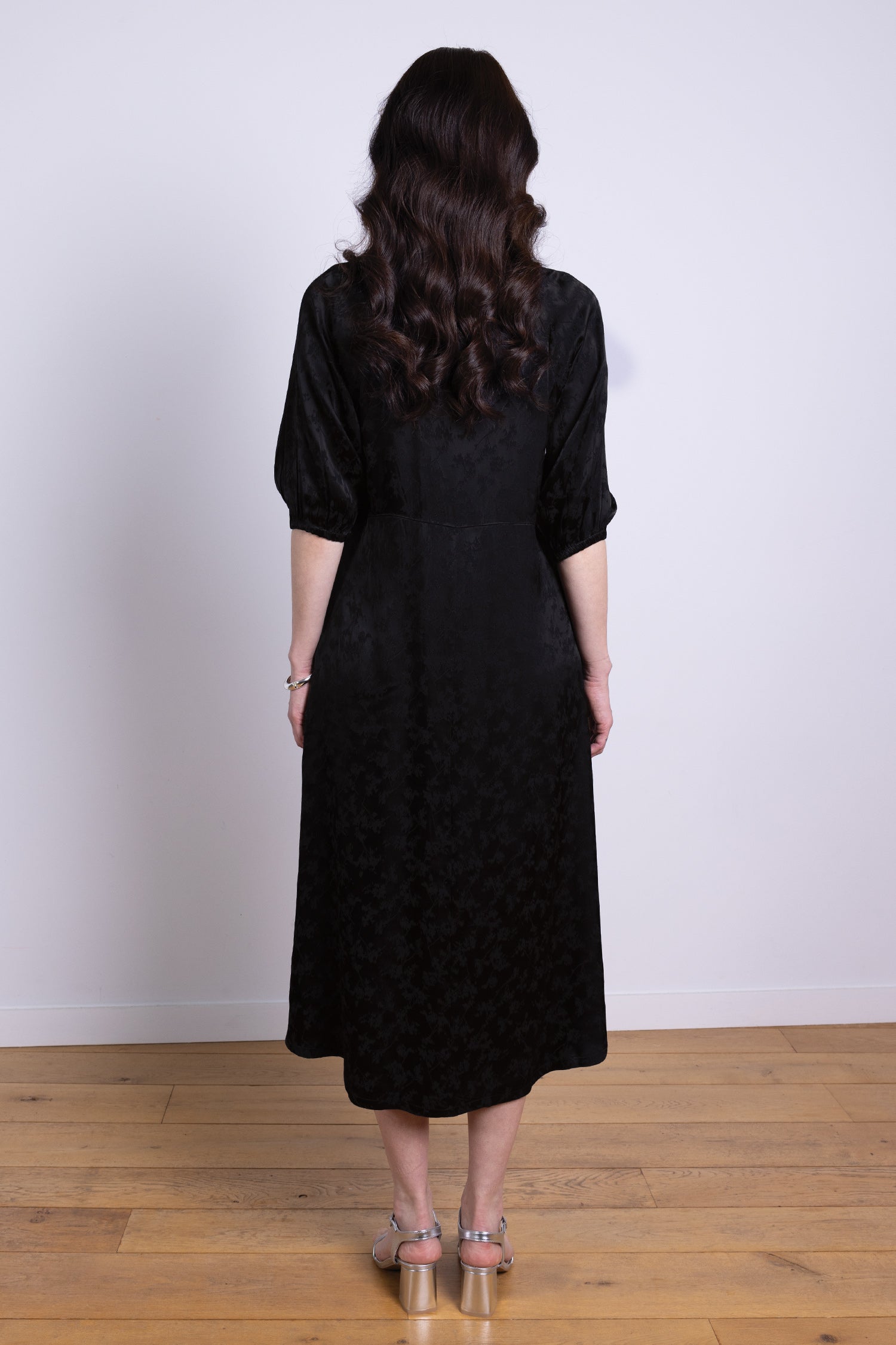 AW25 Jacquard Midi Dress - Black
