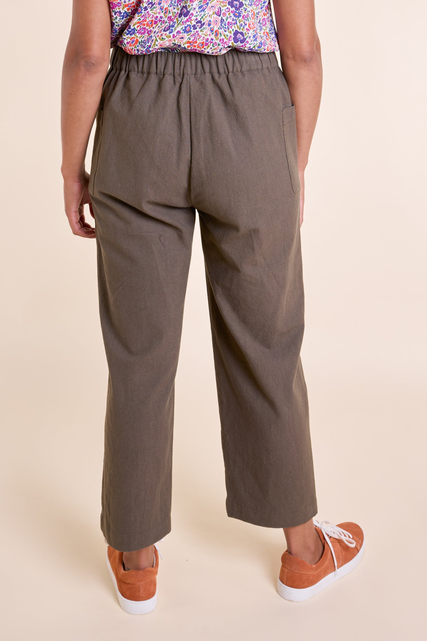SS25 Cropped Trousers - Olive
