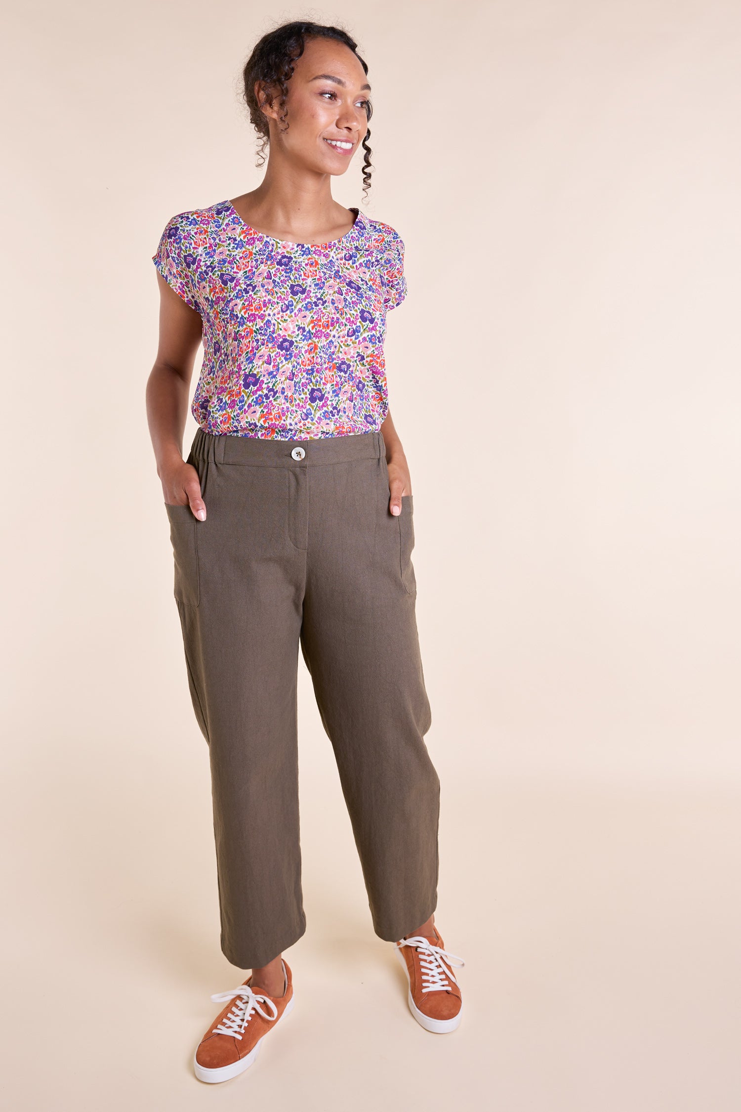 SS25 Cropped Trousers - Olive SS25 Cropped Trousers - Olive