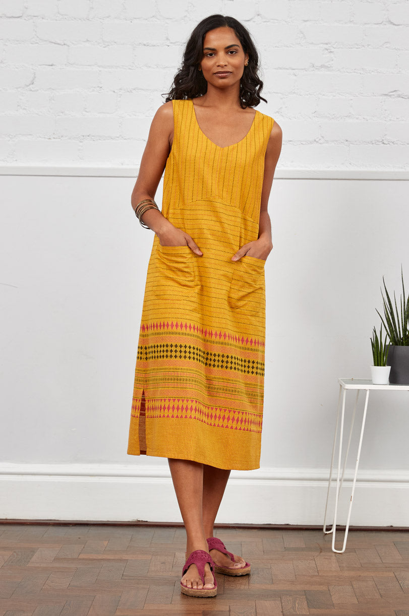 GJ2101 Sleeveless Jacquard Dress
