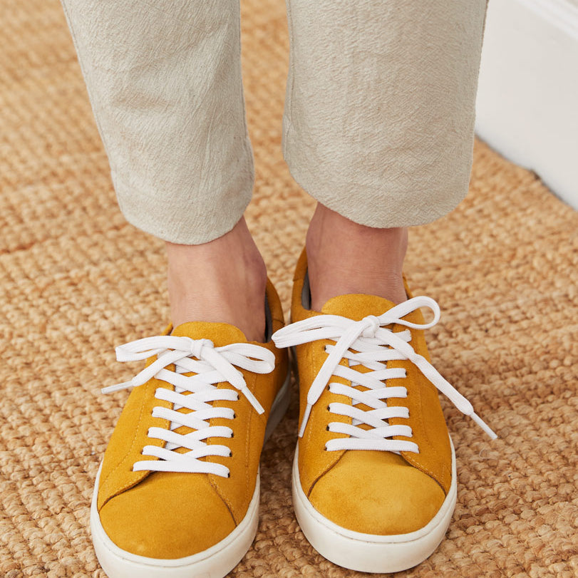 SH4437 Suede Trainer