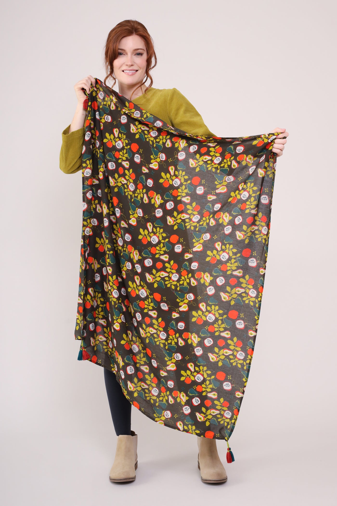 AF0321 Viscose Printed Square Scarf