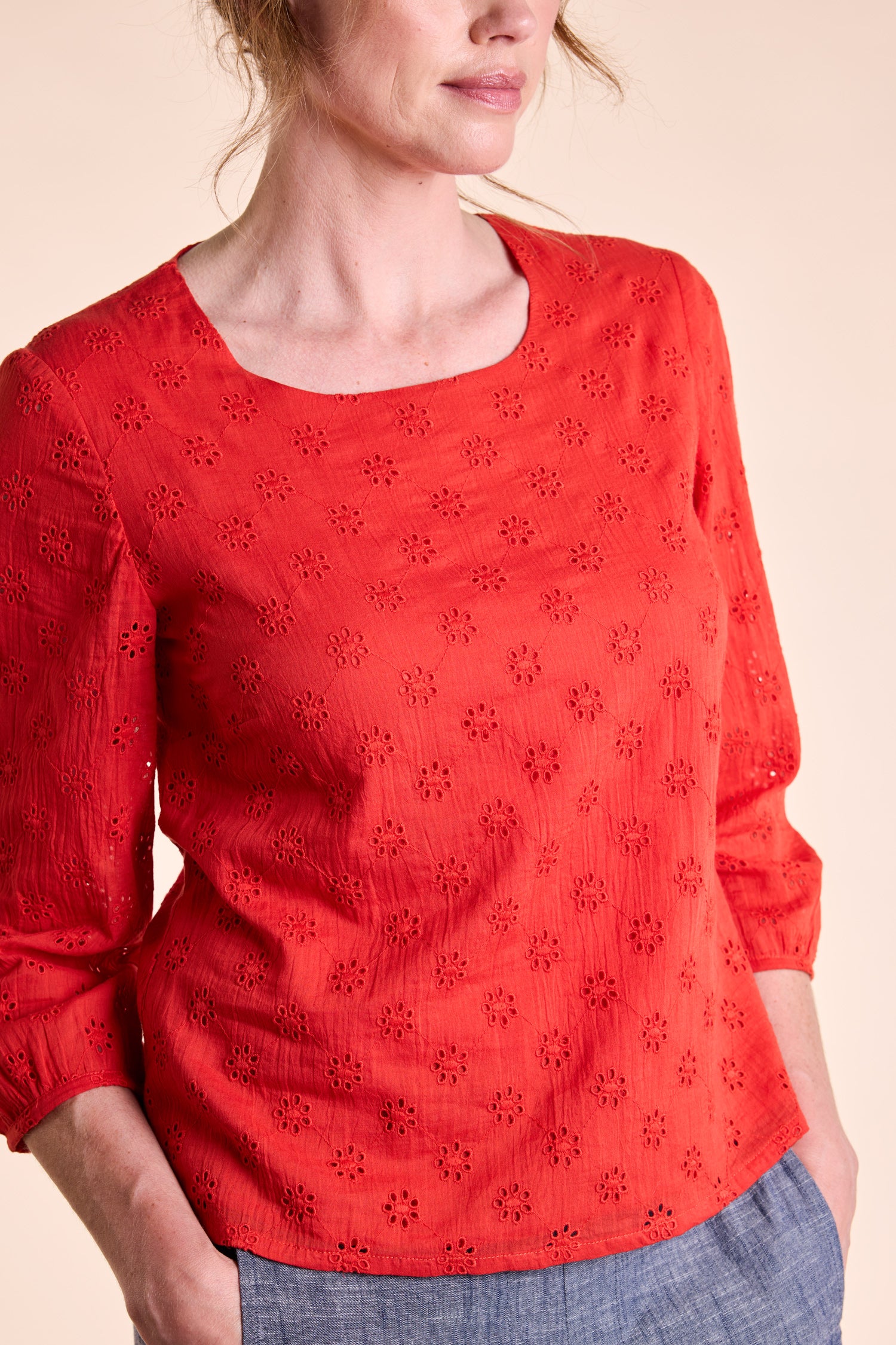 SS25 Broderie Anglaise Top - Tomato