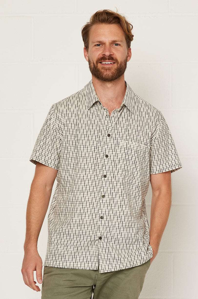 CC9001 Men's Short sleeve Check Shirt