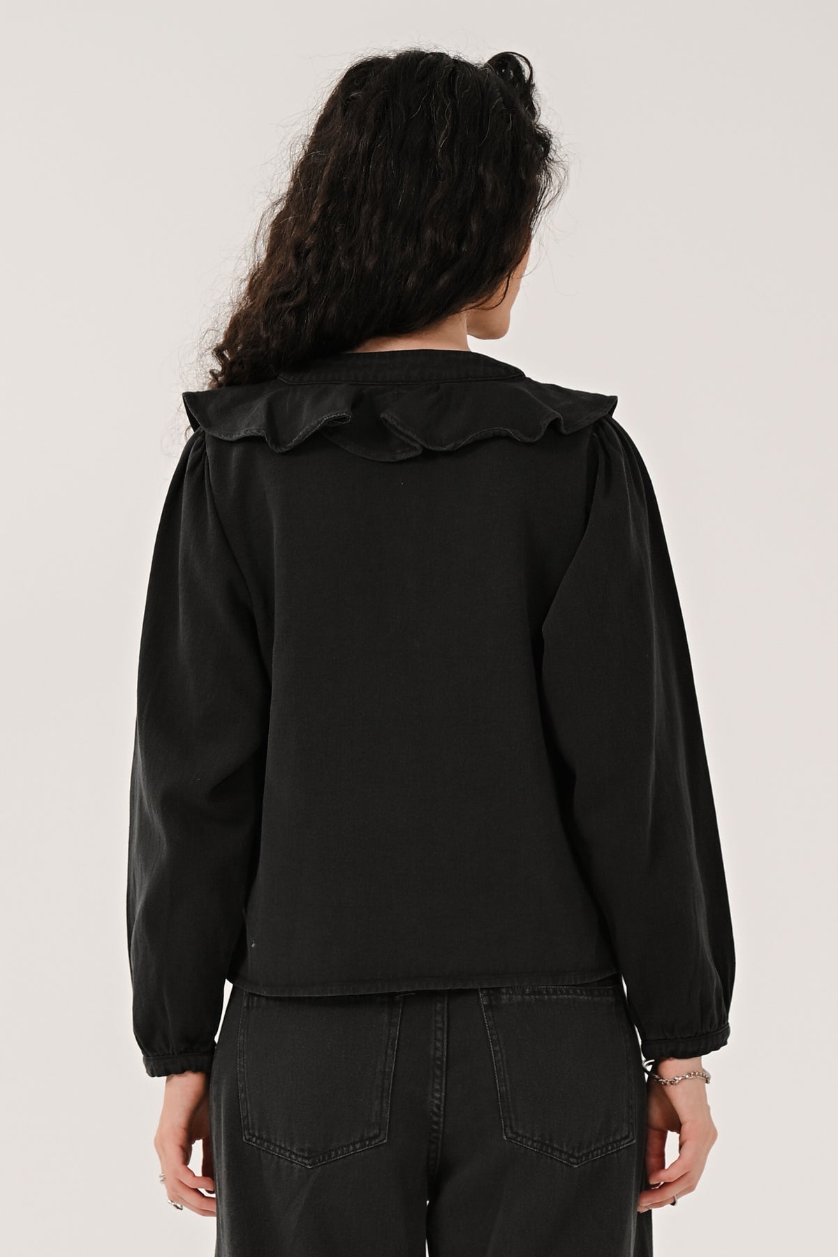 AW26 Frill Neck Top - Black