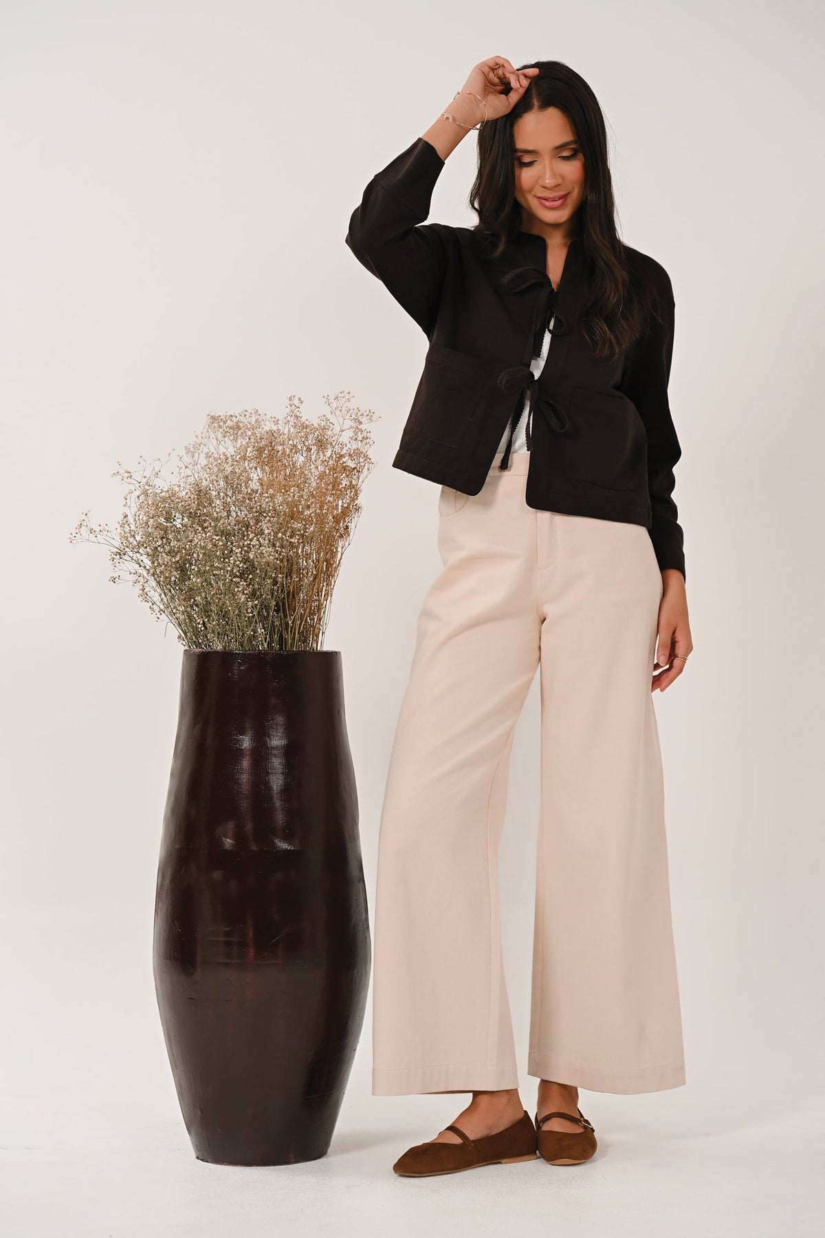 AW26 Collarless Jacket With Scallop - Chocolate