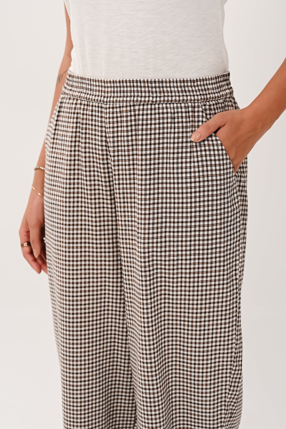 AW26 Barrell Leg Trousers - Multi
