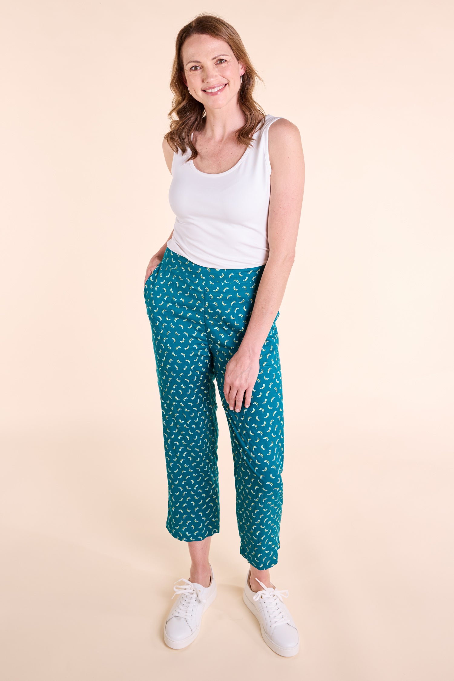 SS25 Printed Cropped Trousers - Denim