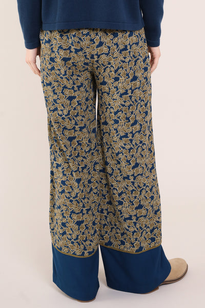 Contrast Hem Viscose Trouser - Back side
