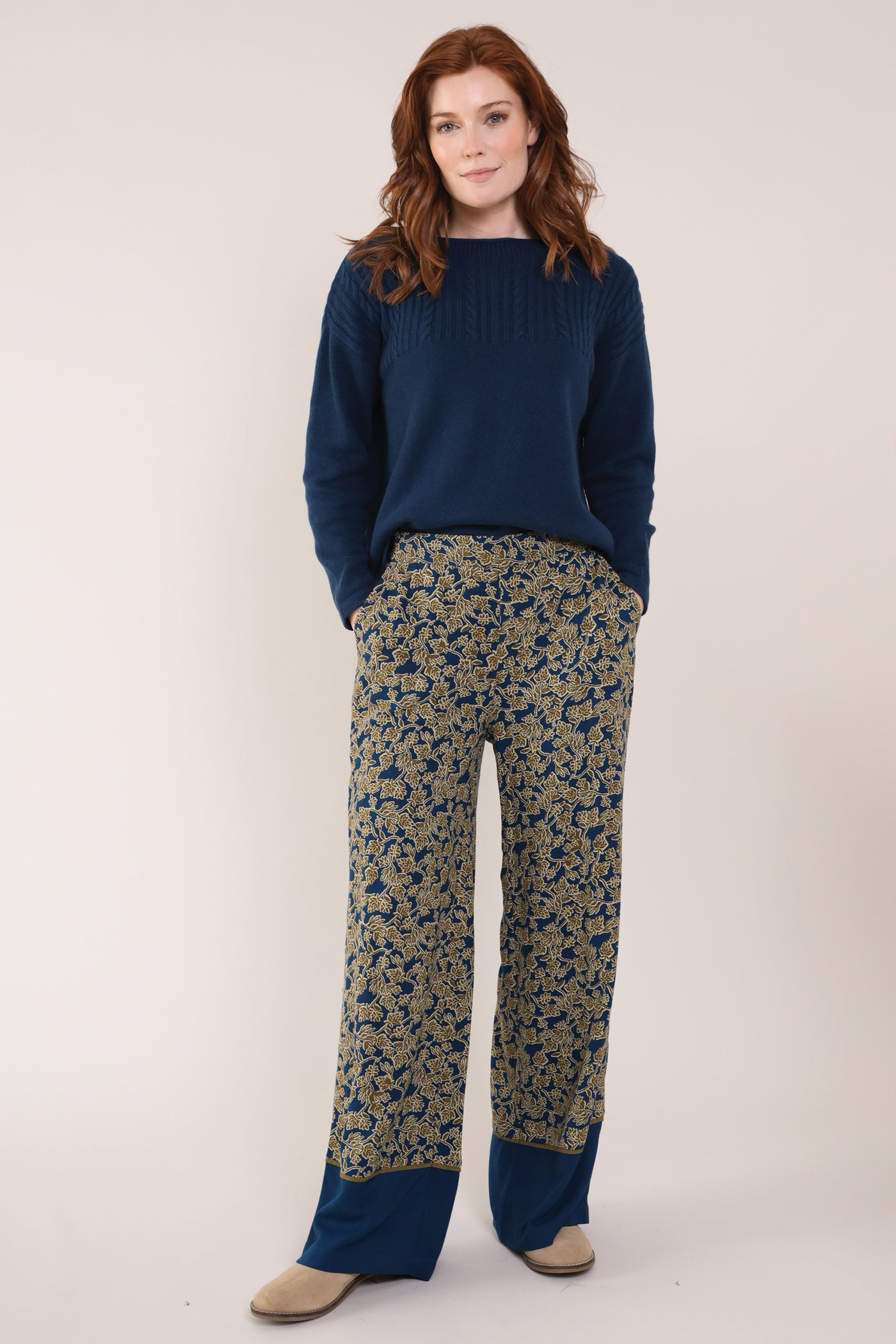 Contrast Hem Viscose Trouser - Front side
