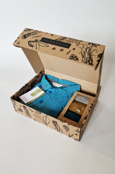 Mens Organic Cotton Polo Shirt & Box of Socks