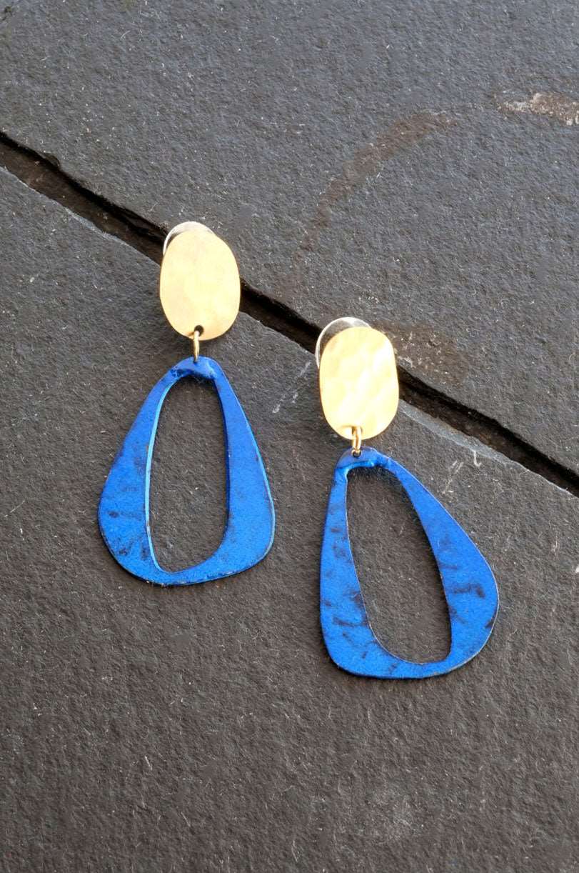 Women's Accessories Sale at Nomads Clothing. Shop beautiful Atlanta Earrings from wide range of women's accessories collection.