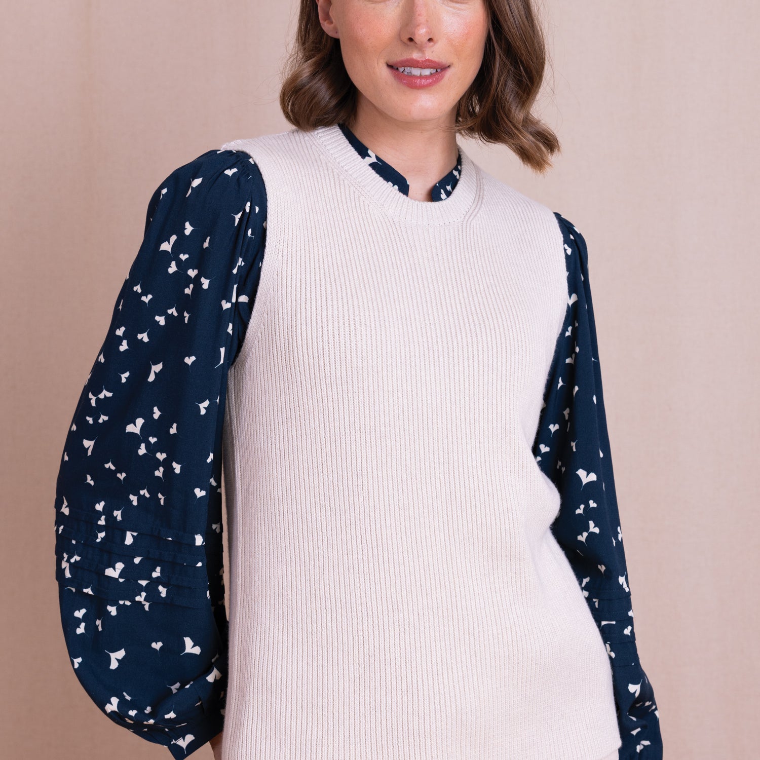 AW26 Organic Cotton Knitted Vest - Wax