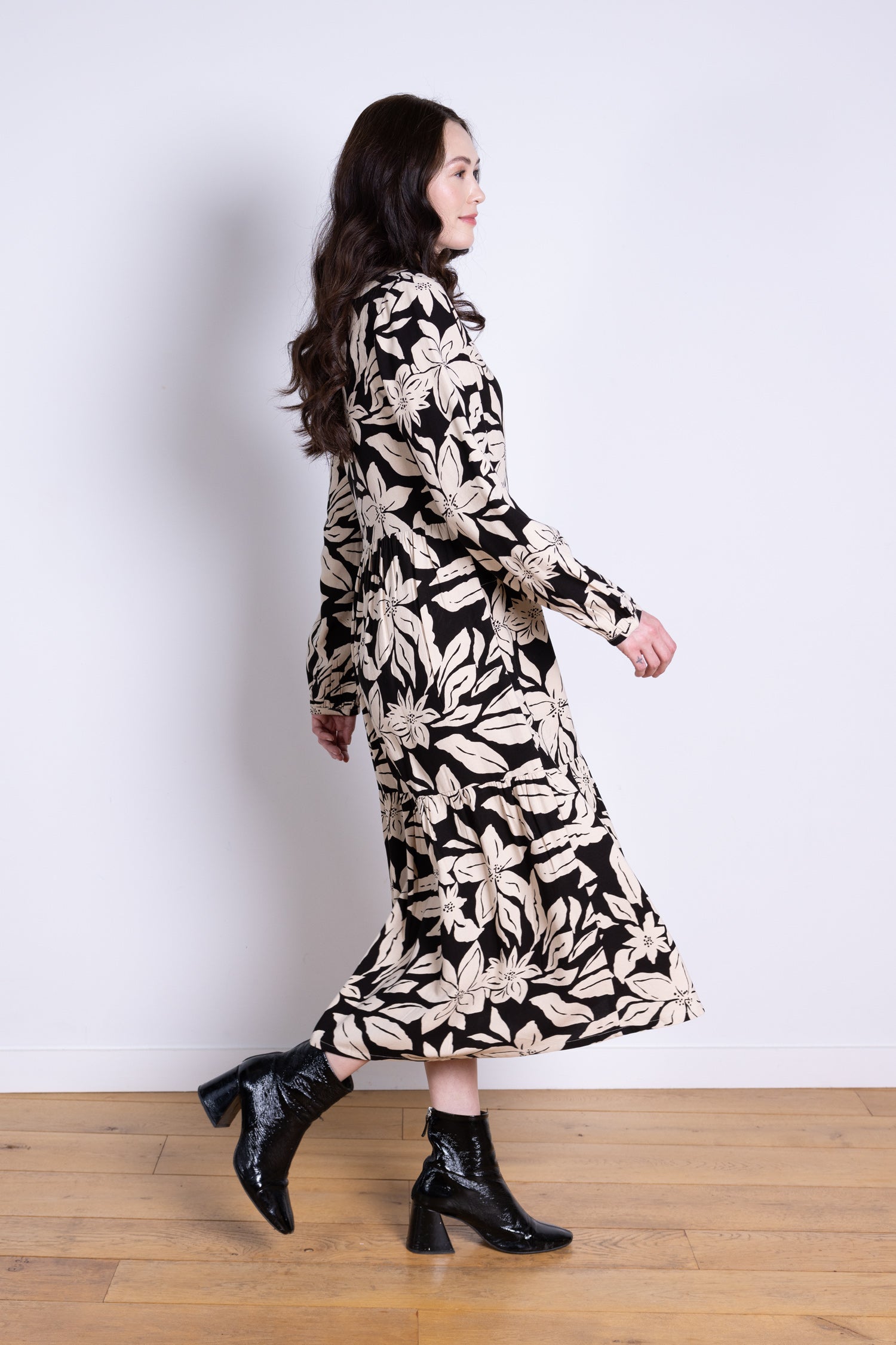 AW25 Tiered Midi Shirtdress - Black