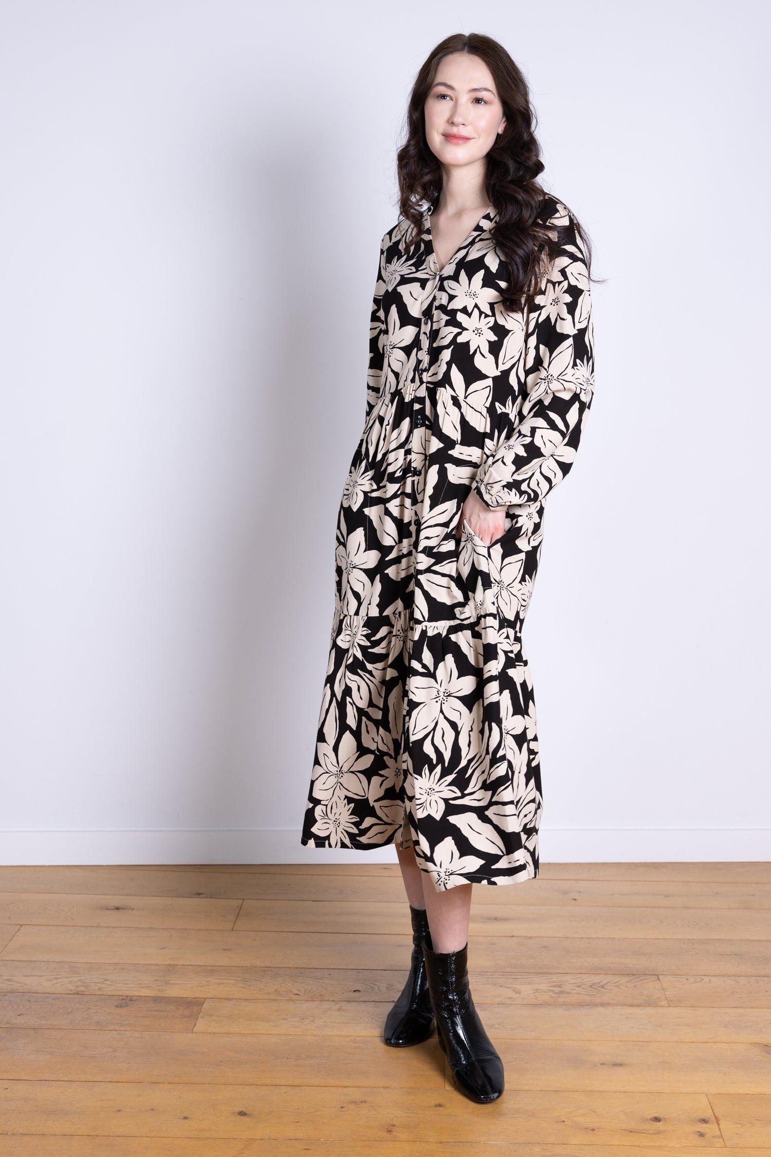 AW25 Tiered Midi Shirtdress - Black