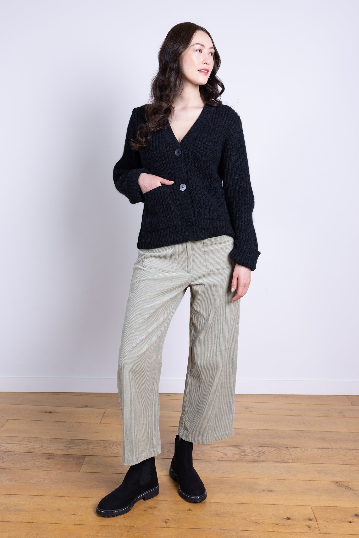 AW25 Cardi - Black