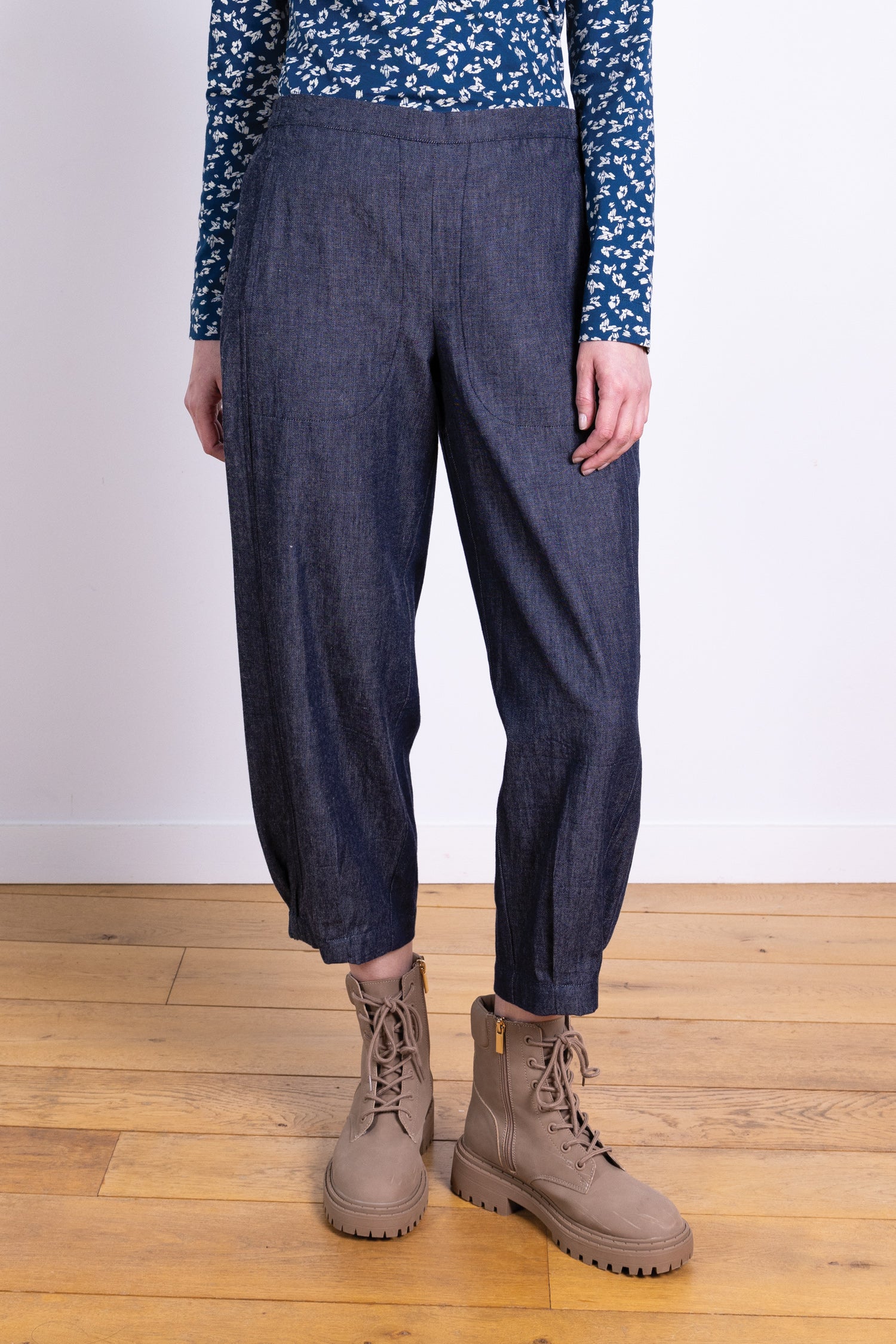 AW25 Elastic Hem Trouser - Chambray