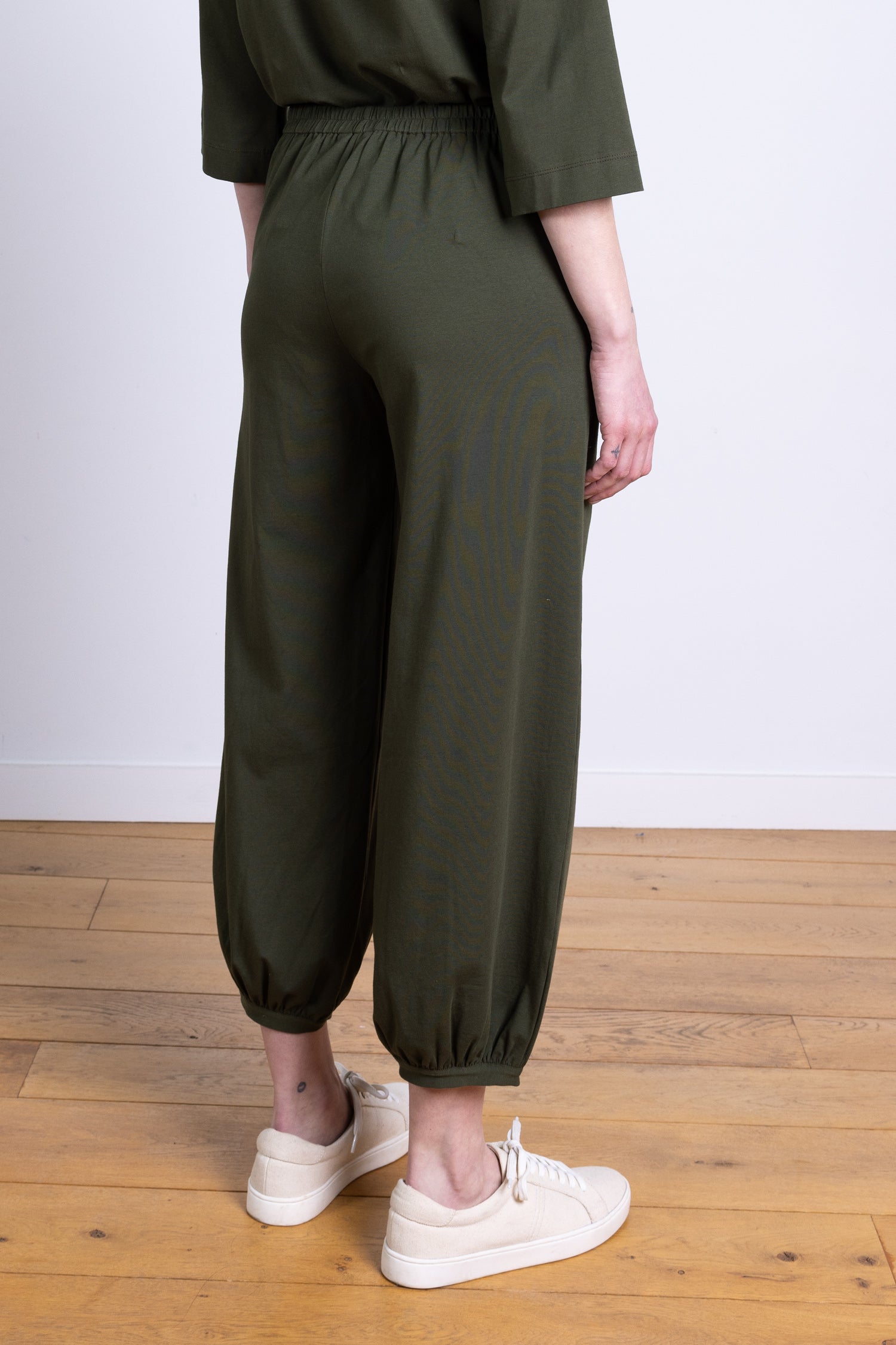 AW25 Yoga Trouser - Juniper