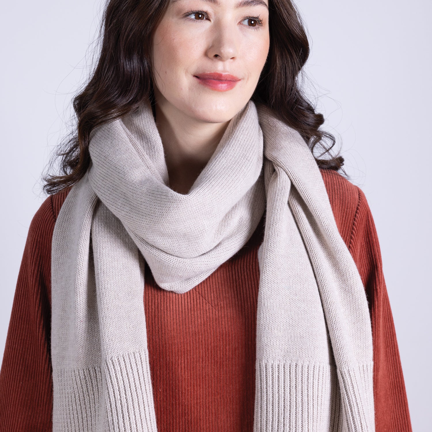 AW25 Plain Knitted Scarf - Sand