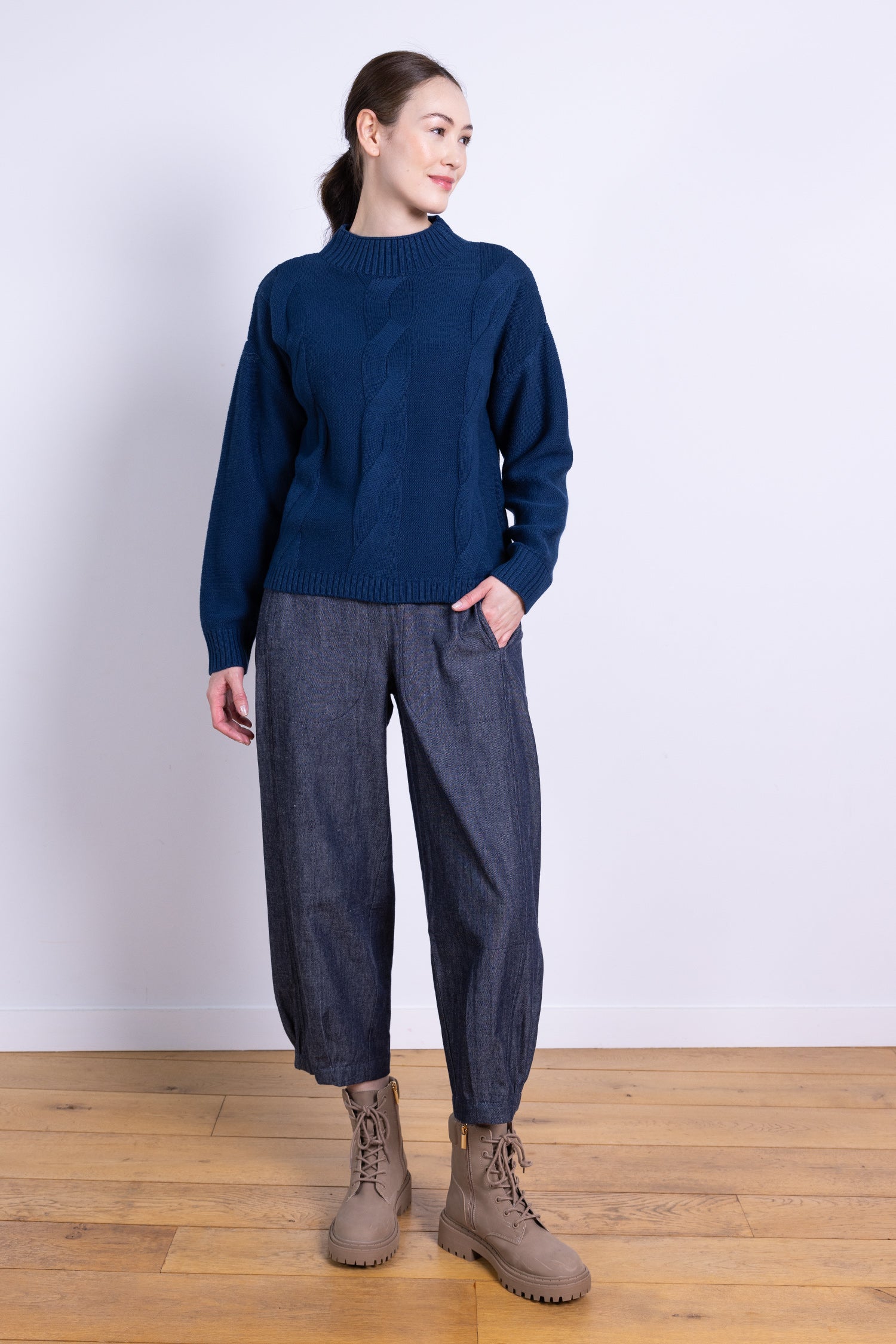 AW25 Cable Knit Jumper - Thunder