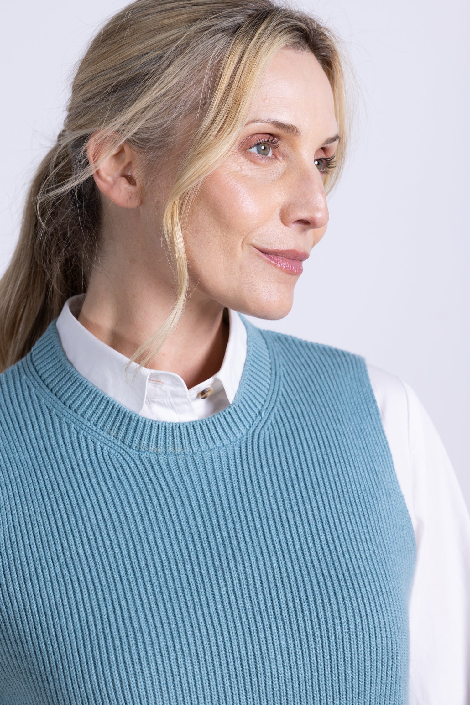 AW25 Knitted Vest - Arctic