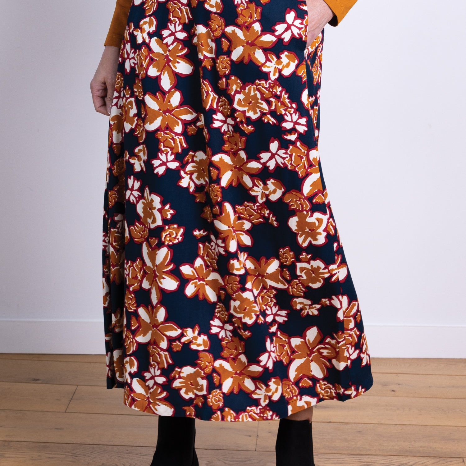 AW25 Printed Skirt - Oxford