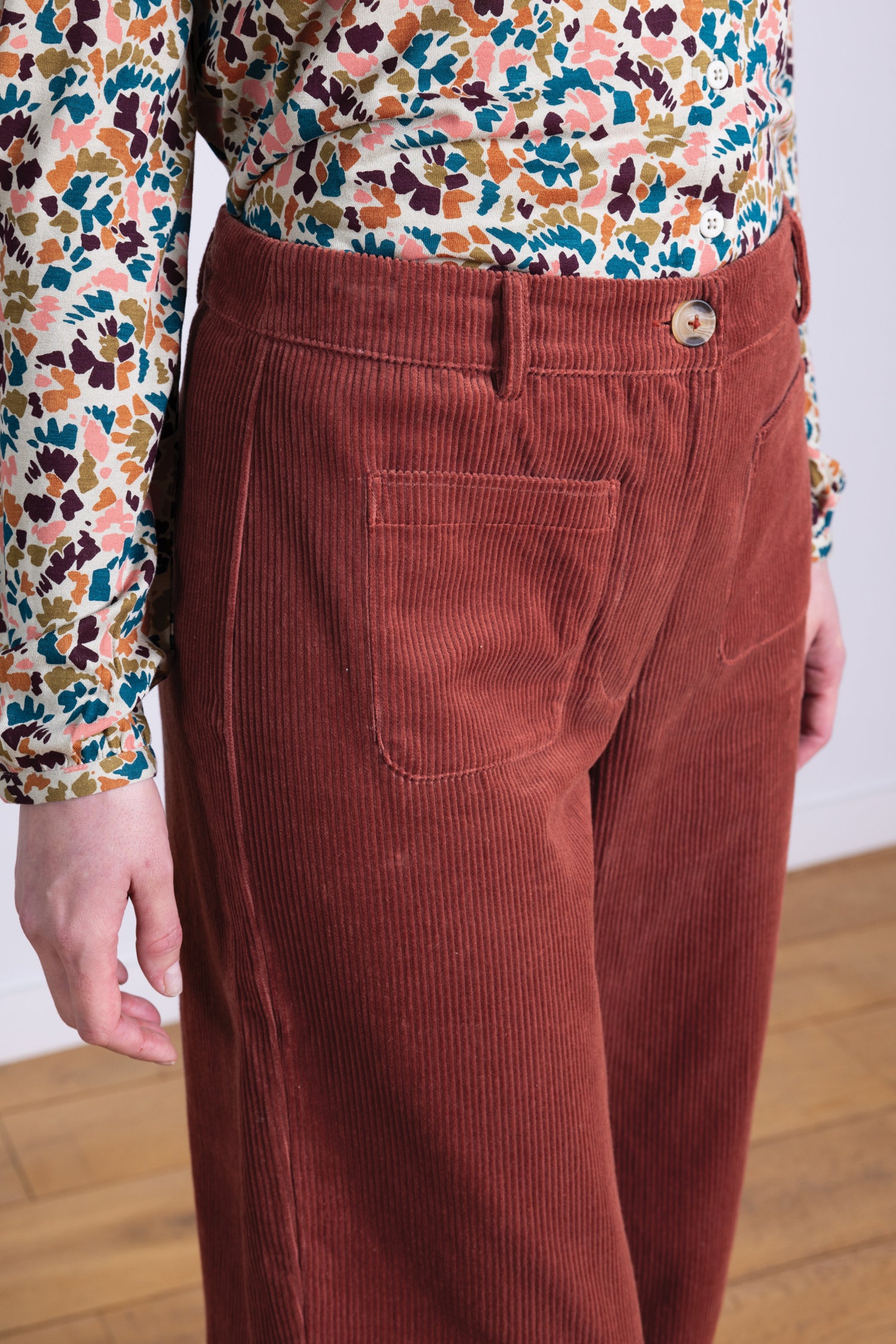 AW25 Pocket Cropped Trouser - Rose