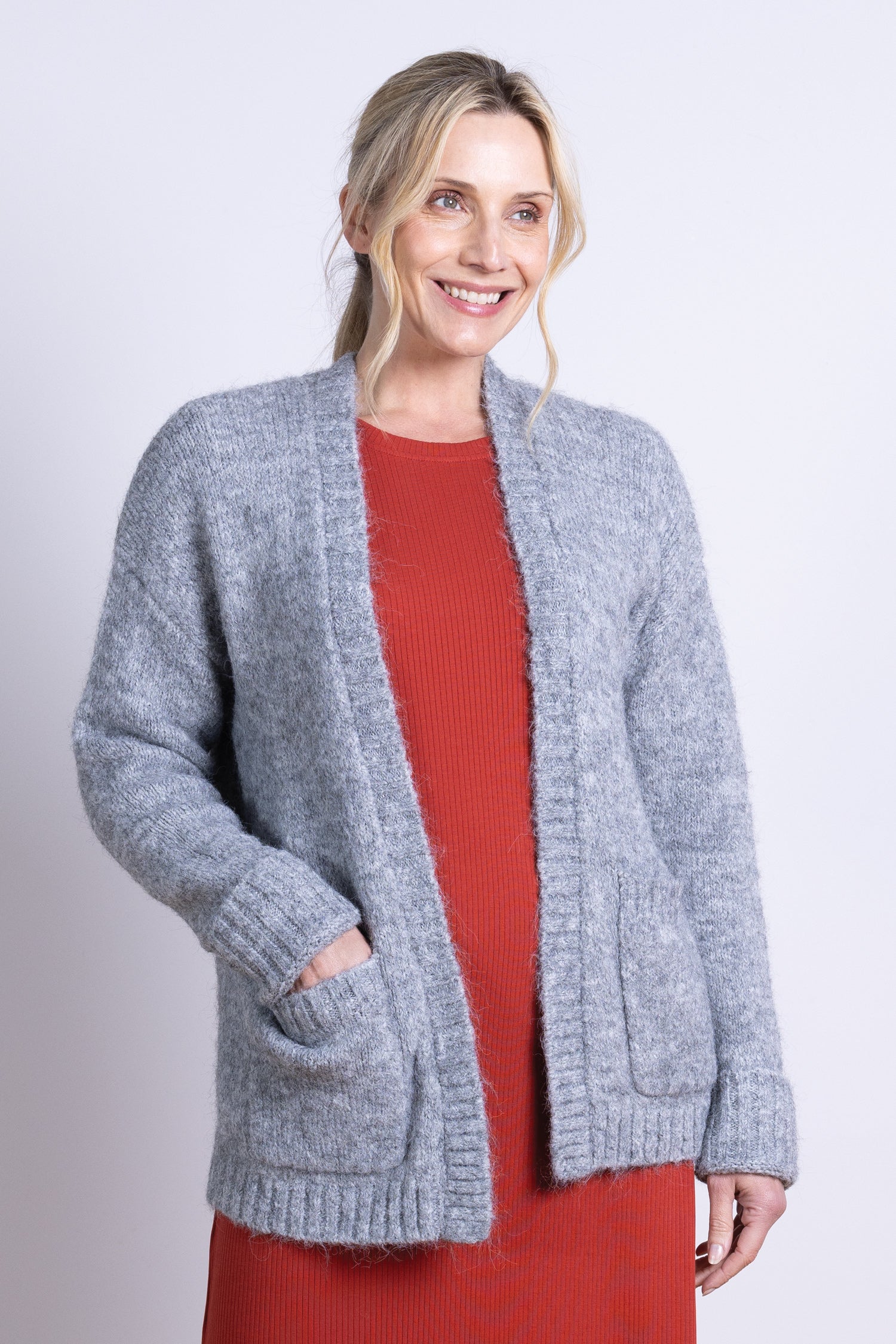 AW25 Edge to Edge Cardi - Grey