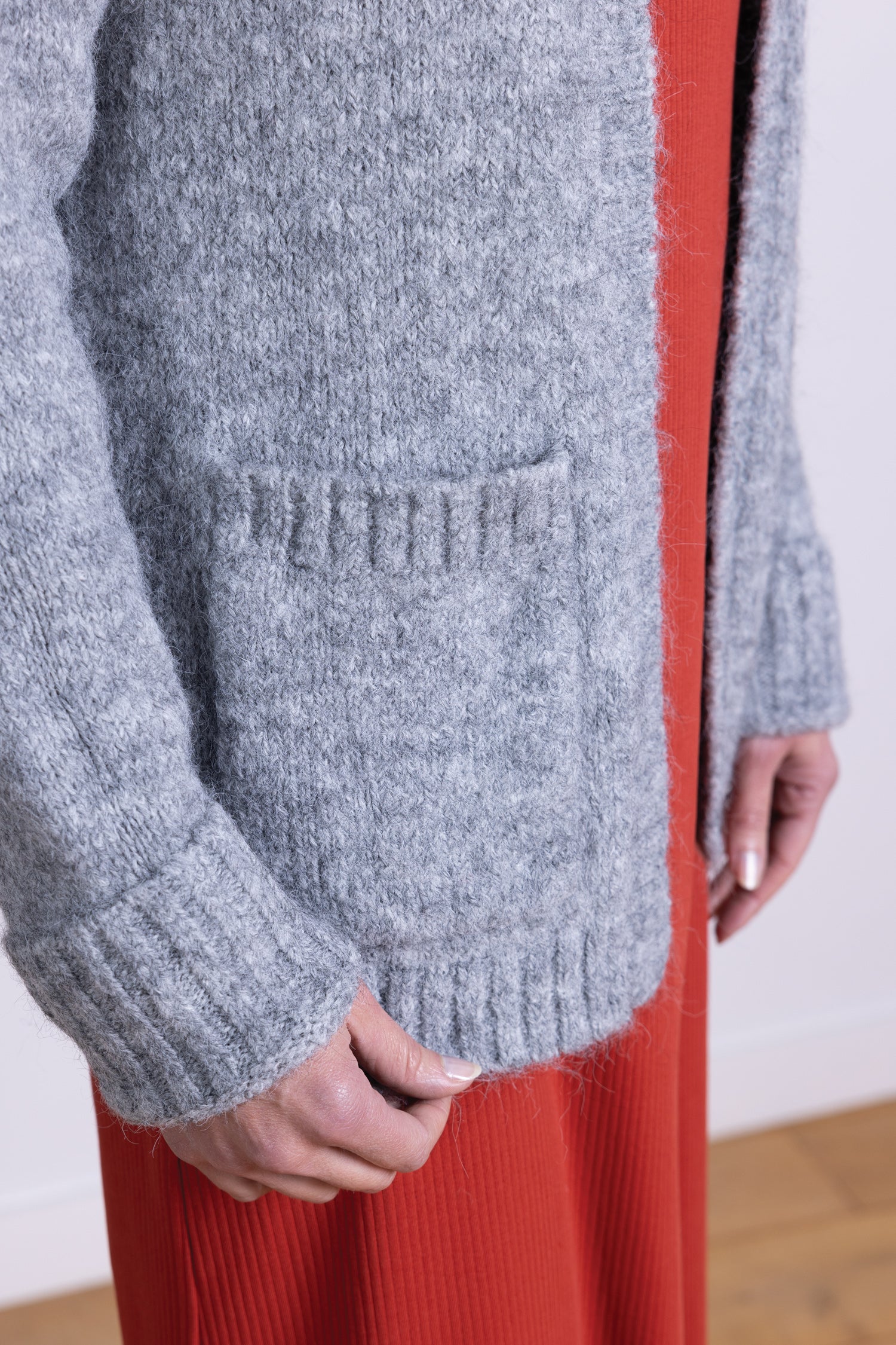 AW25 Edge to Edge Cardi - Grey