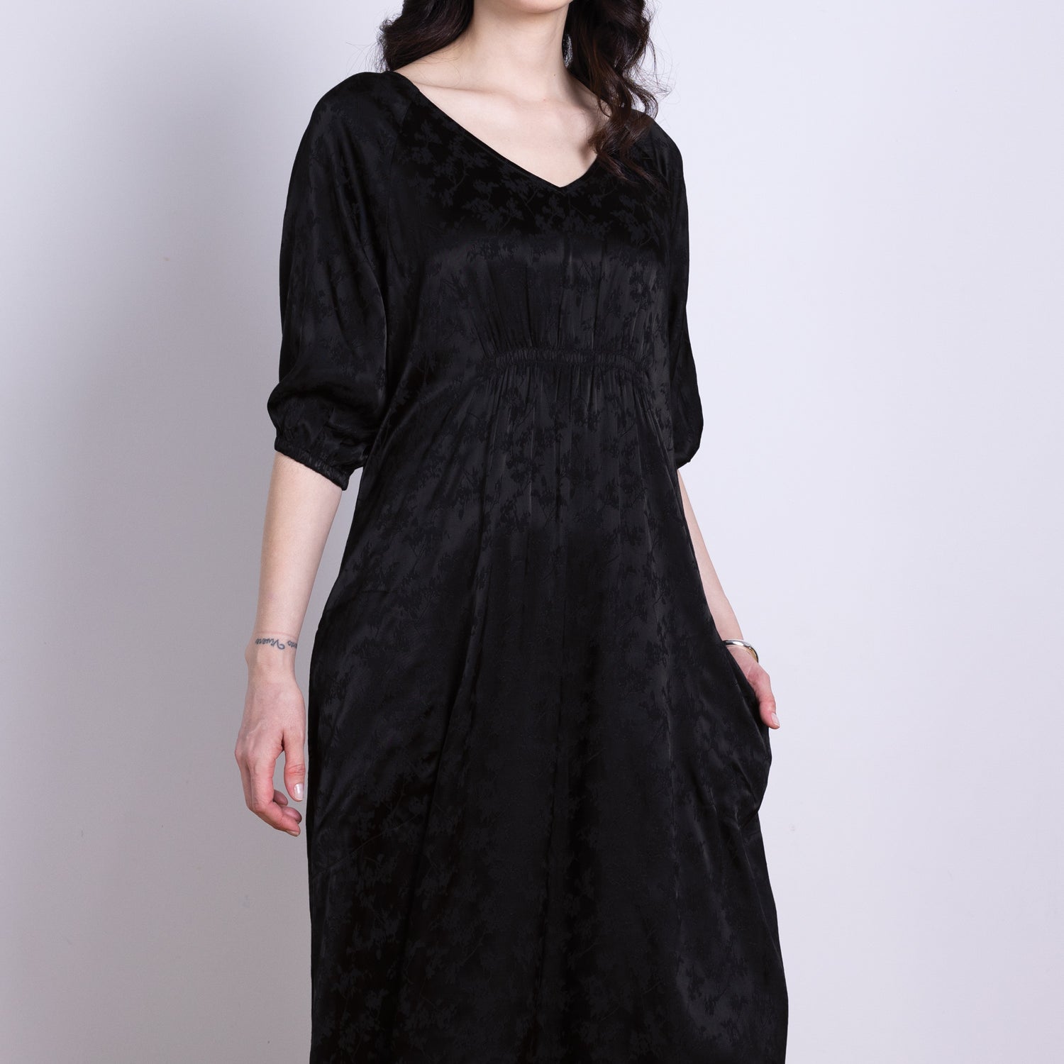 AW25 Jacquard Midi Dress - Black