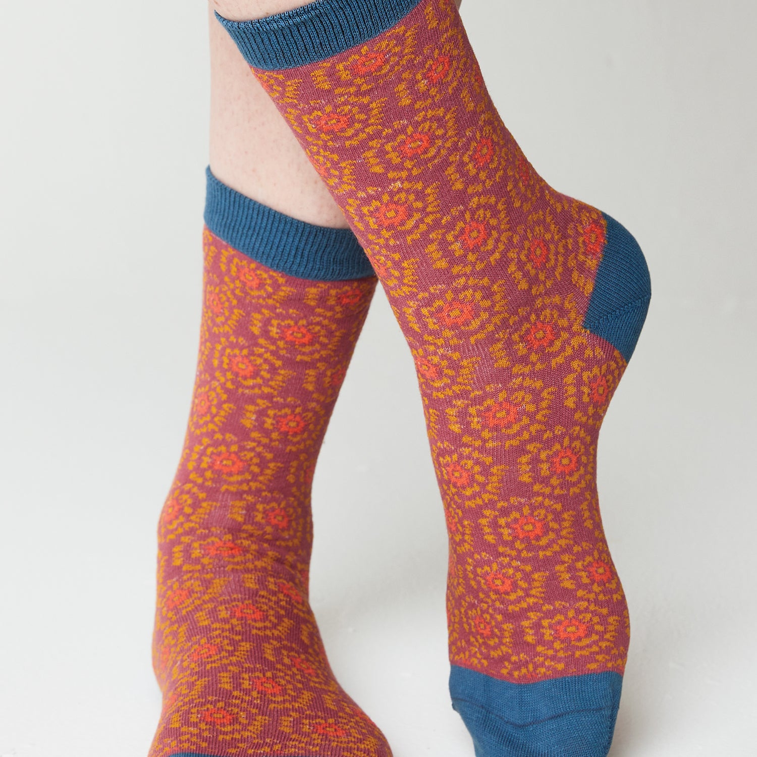 Petal Burst Bamboo Socks