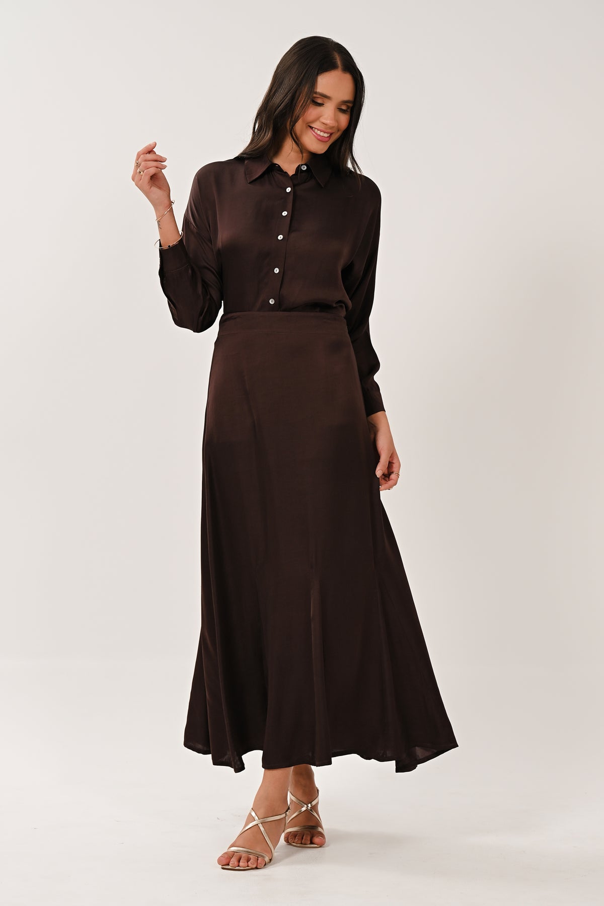 AW26 Oversized Satin Shirt - Chocolate