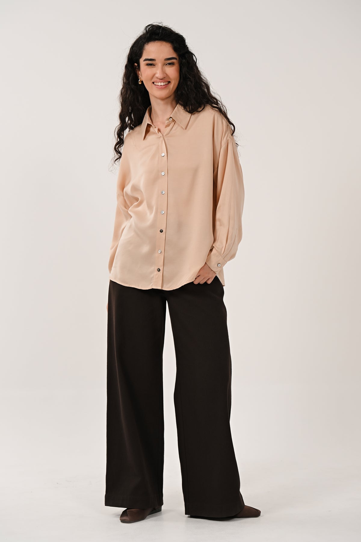 AW26 Oversized Satin Shirt - Champagne Gold