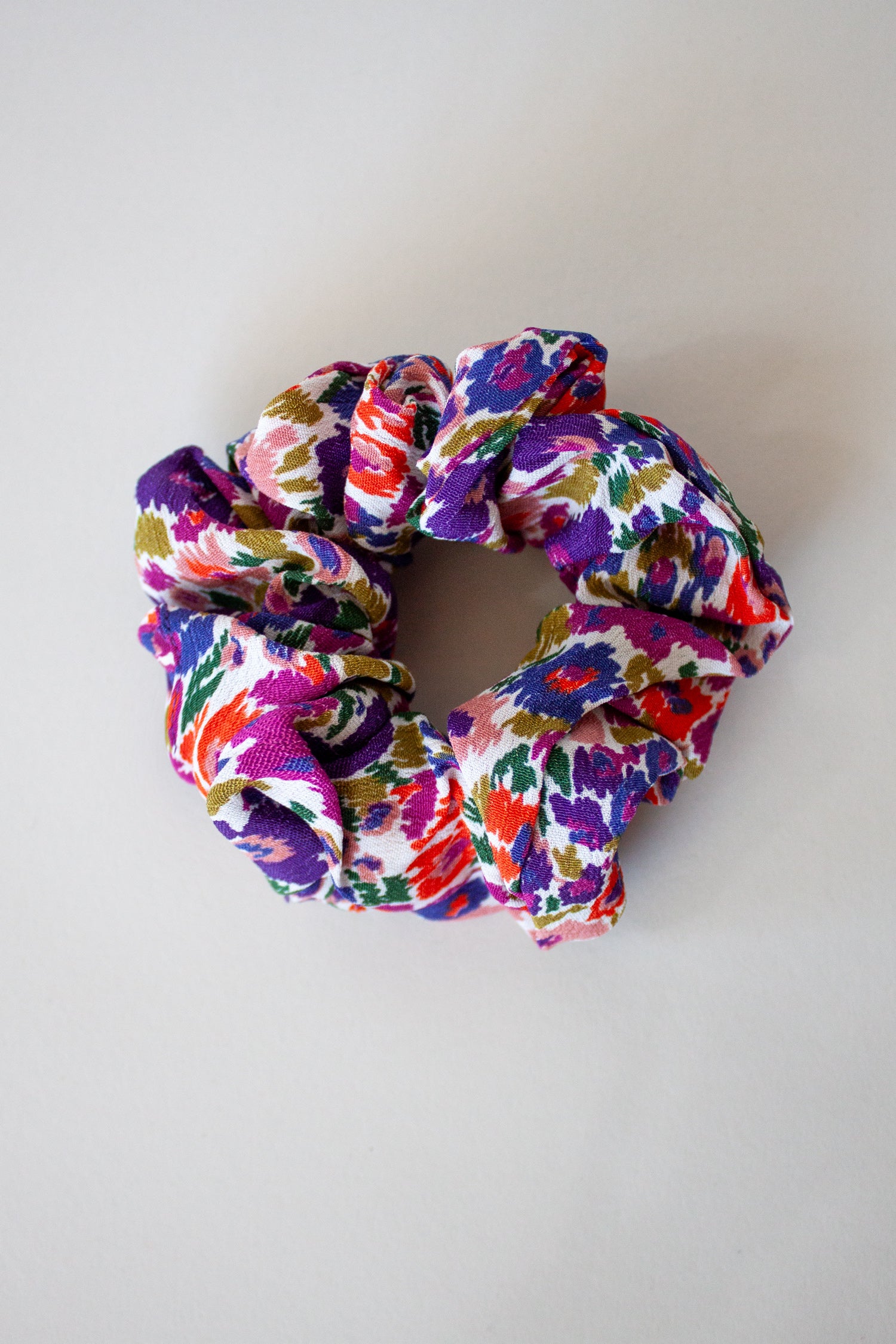 SS25 Wildflower Srunchie - Pansy