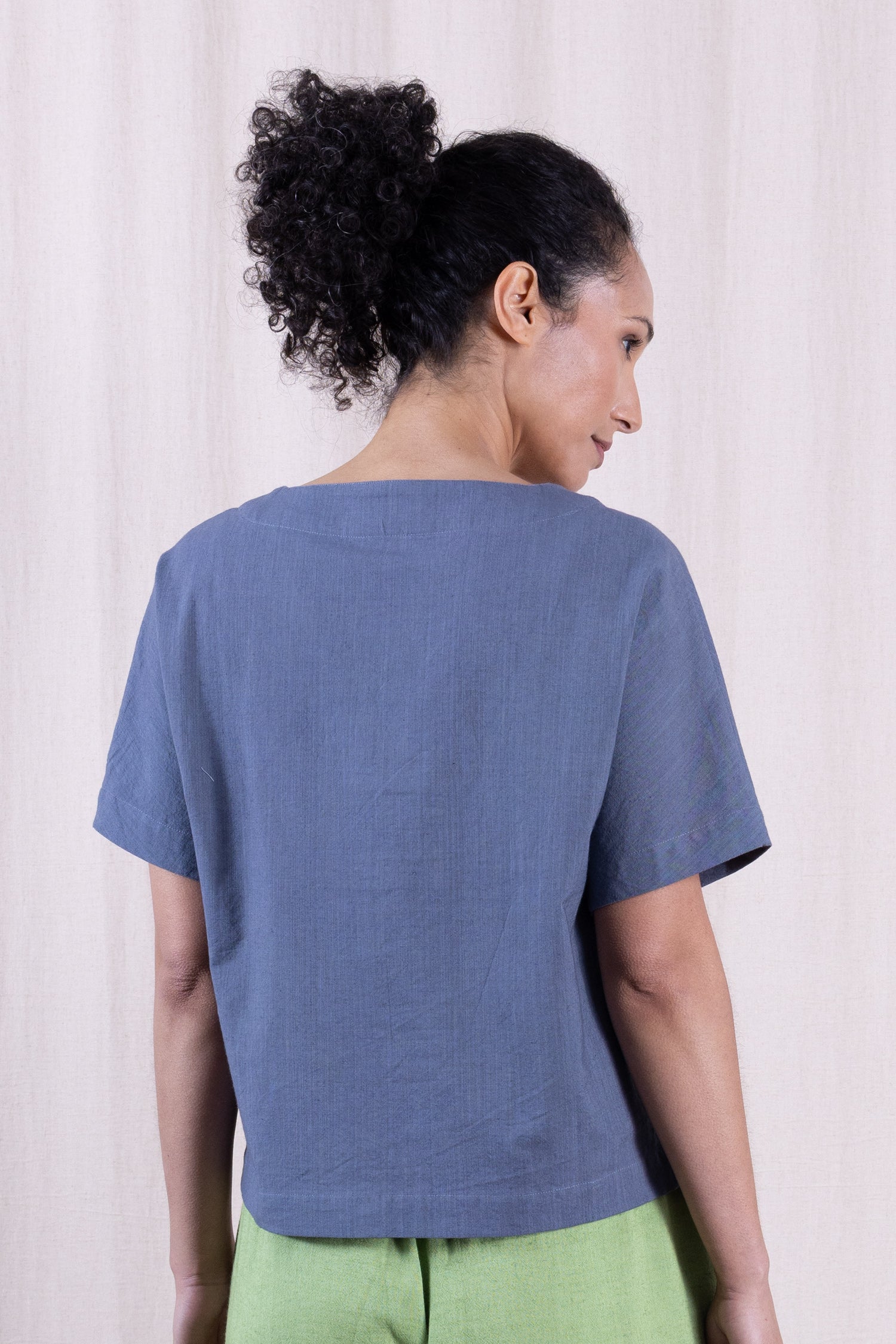 SS26 Cotton Pleat Front Top - Pepper