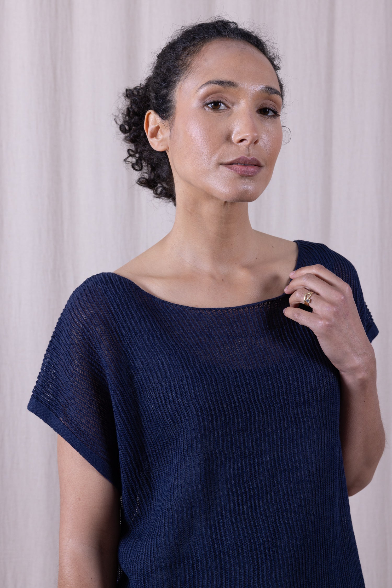SS26 Linen/Cotton Open Knit Top - Navy