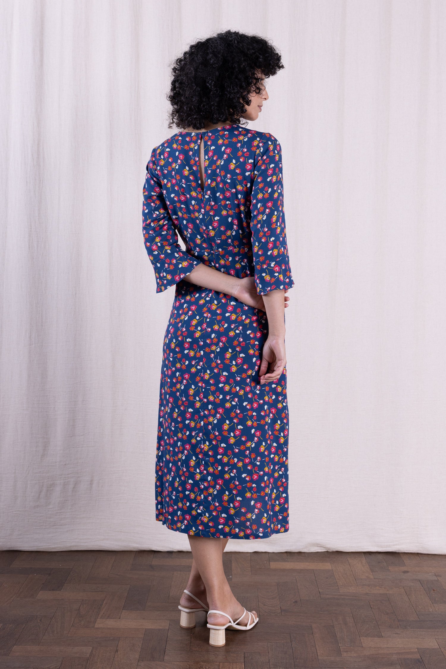 SS26 Viscose Fluted Sleeve Midi Tea Dress - Oxford