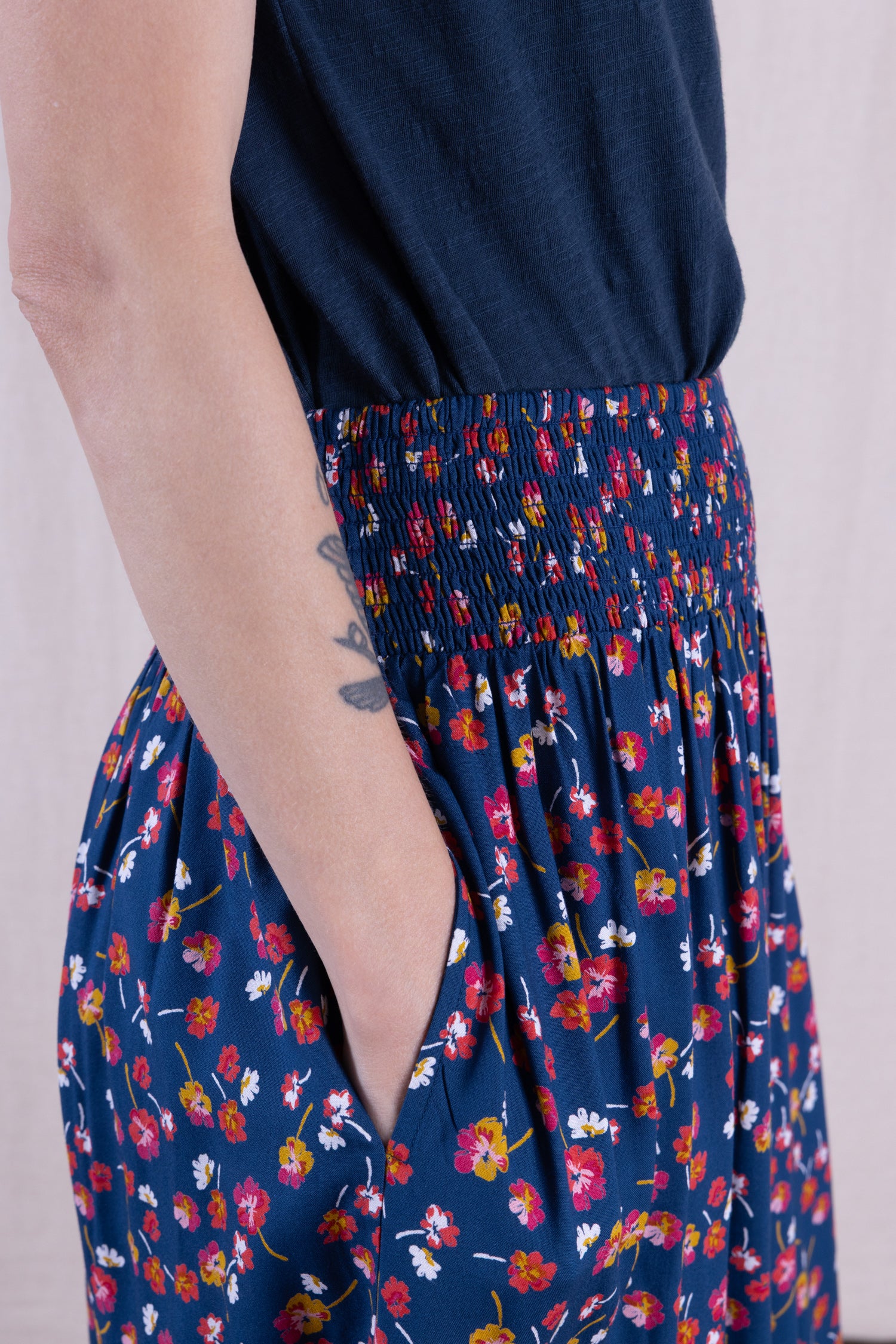 SS26 Viscose Midi Skirt - Oxford