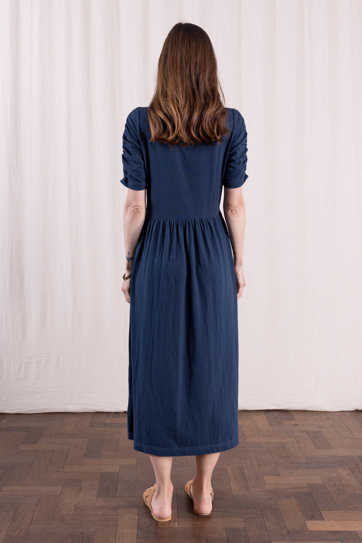 SS26 GOTS Organic Cotton Gathered Sleeve Dress - Oxford