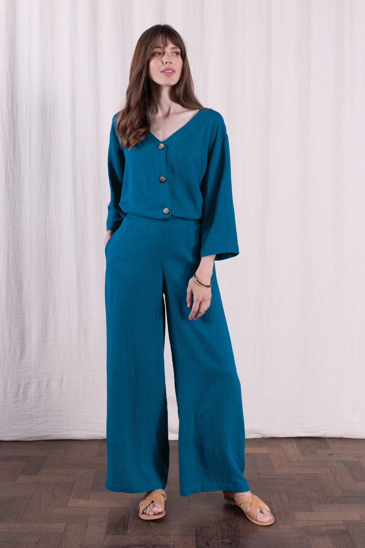 SS26 Linen Blend V Neck Shirt / Jacket - Neptune