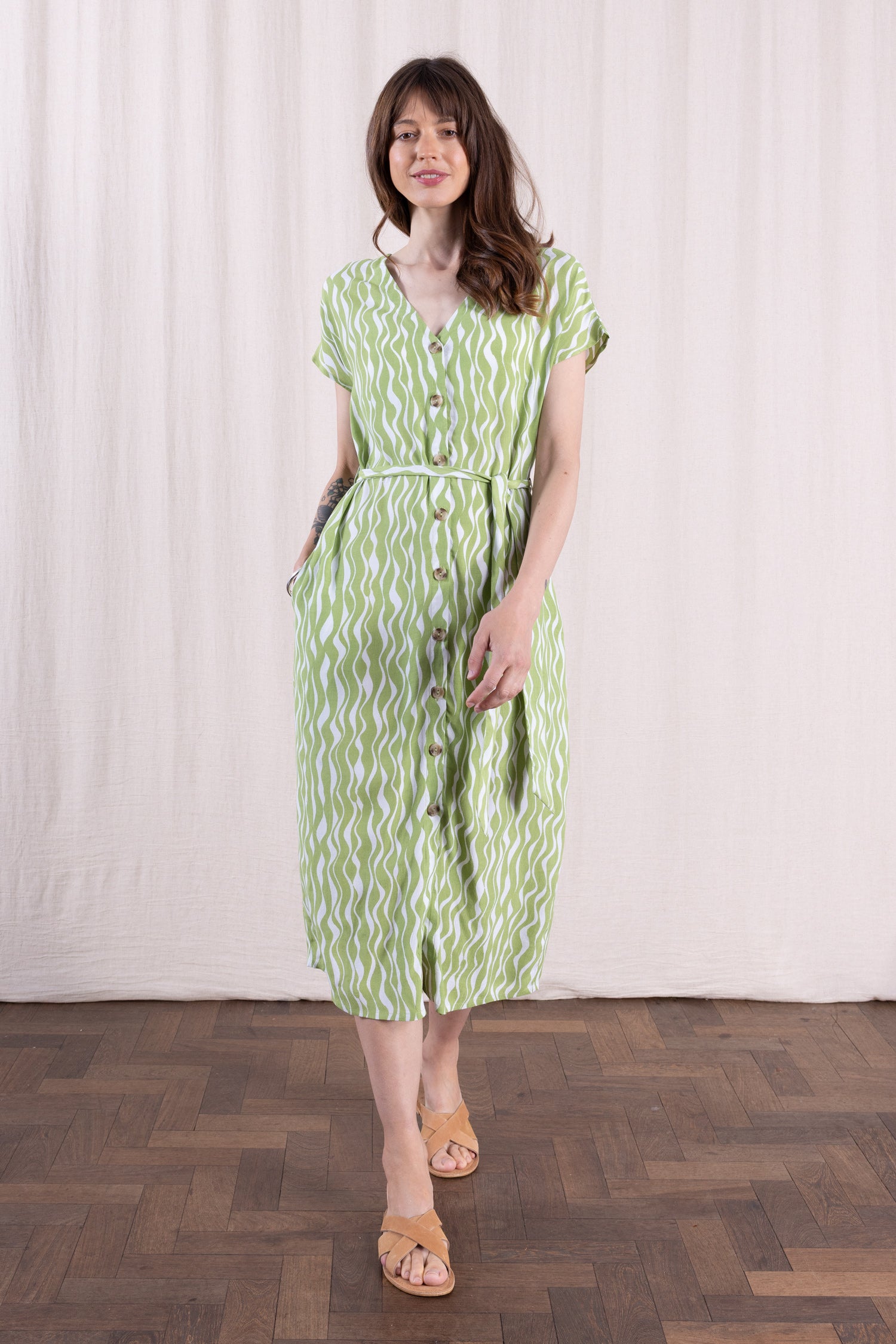 SS26 V Neck Shirtdress - Pistachio