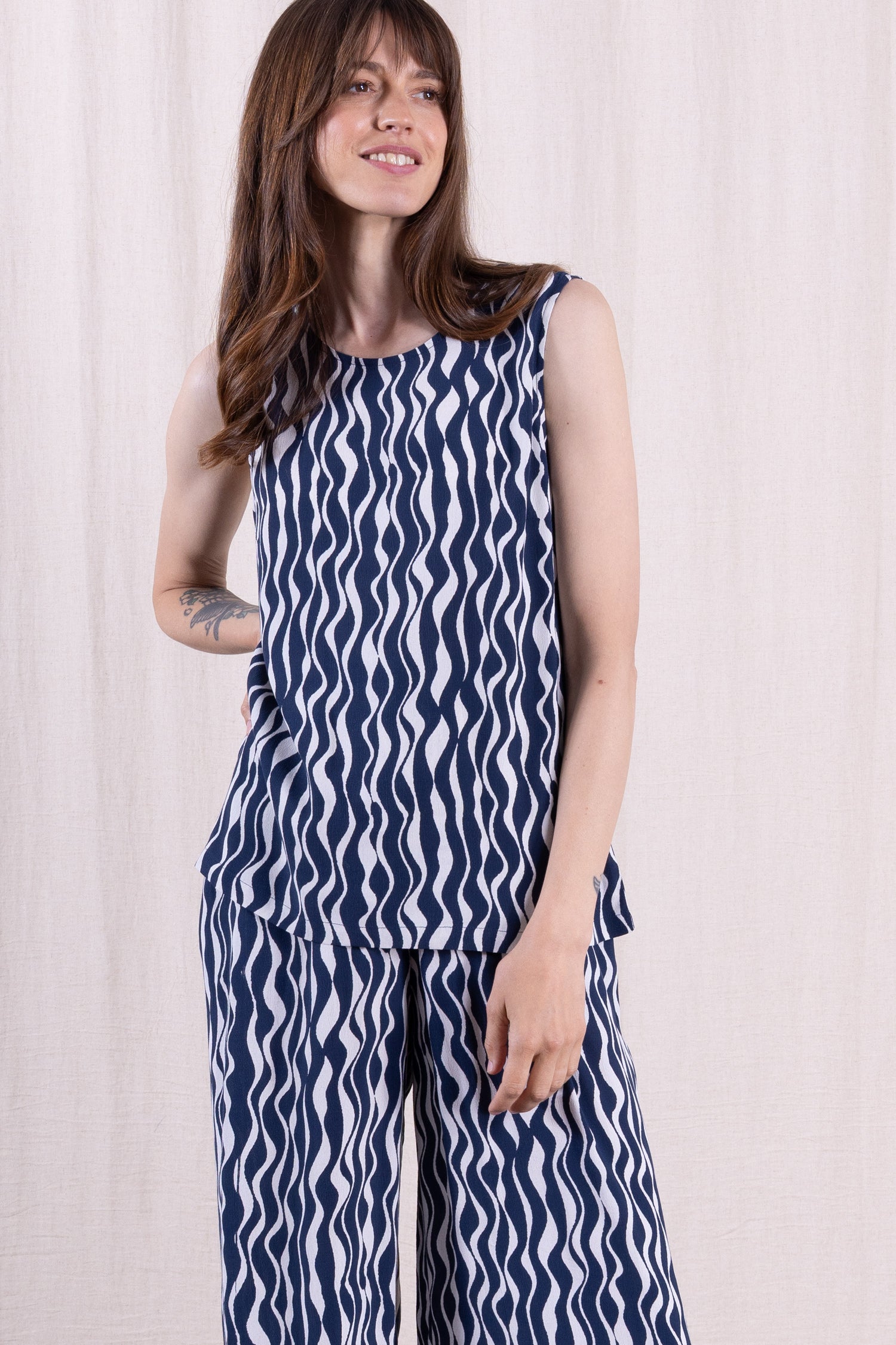 SS26 Crepe Vest - Navy