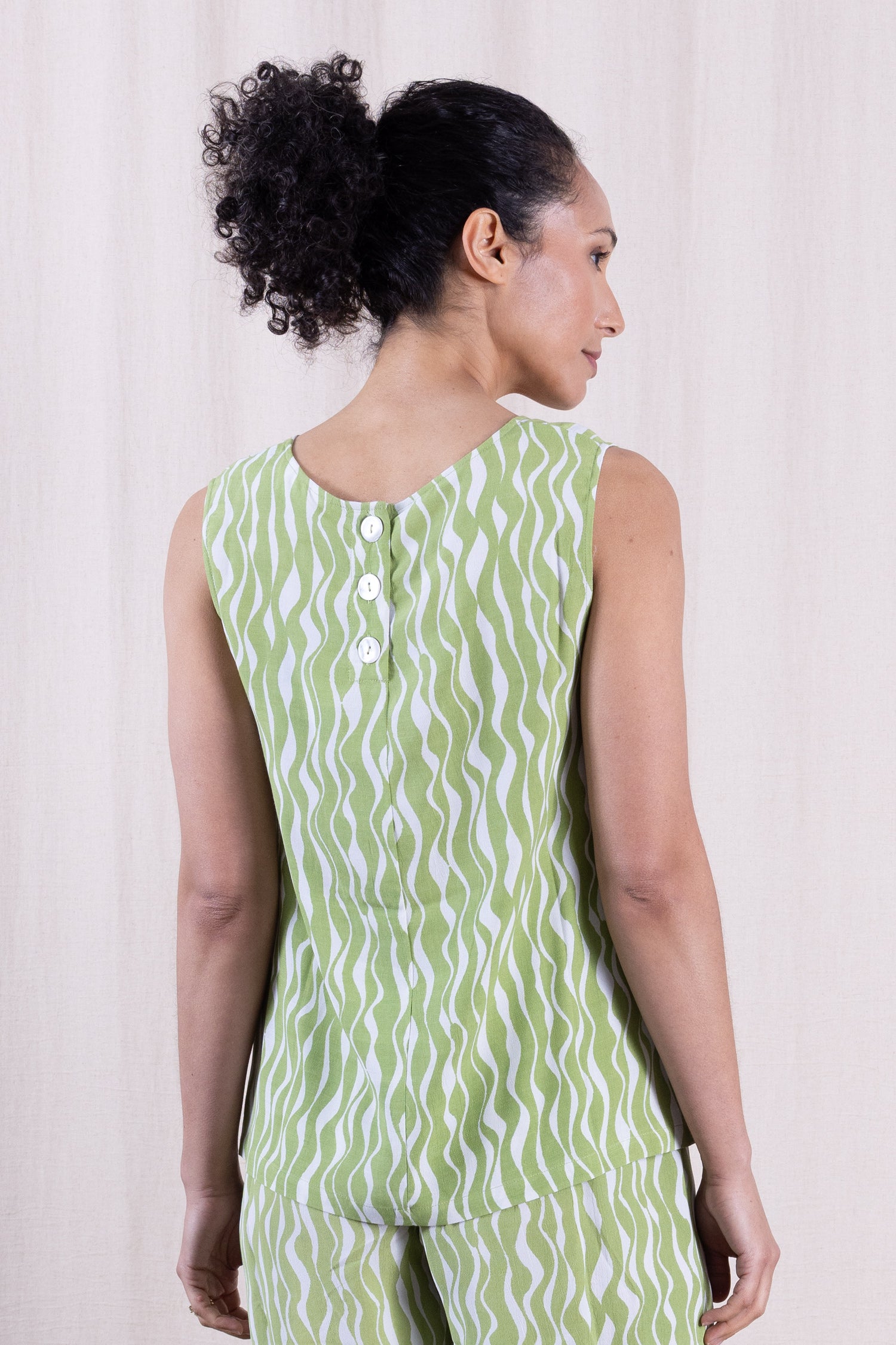 SS26 Crepe Vest - Pistachio