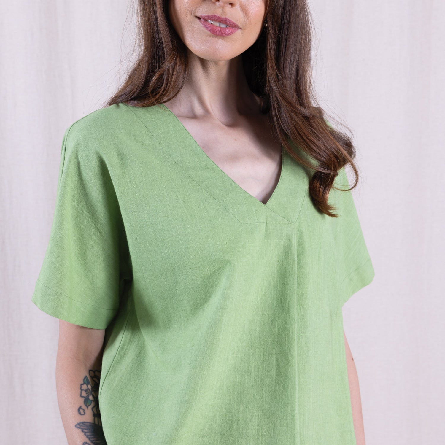 SS26 Cotton Pleat Front Top - Pistachio