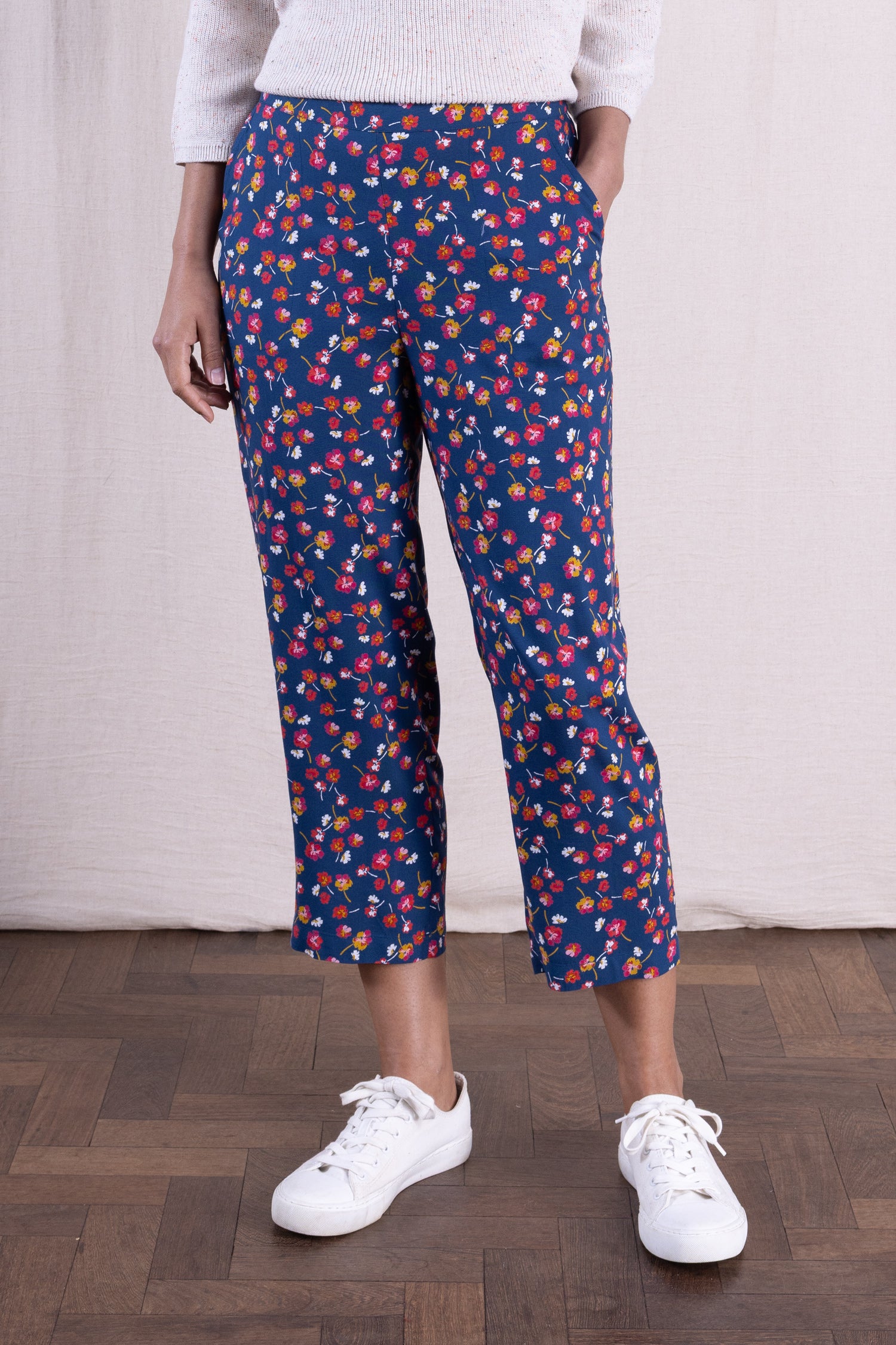 SS26 Viscose Pansy Trouser - Oxford